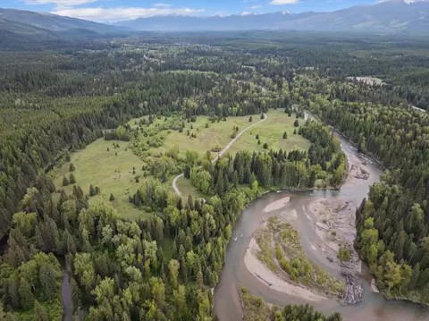 22585 Fatty Creek Rd, Bigfork, MT 59911