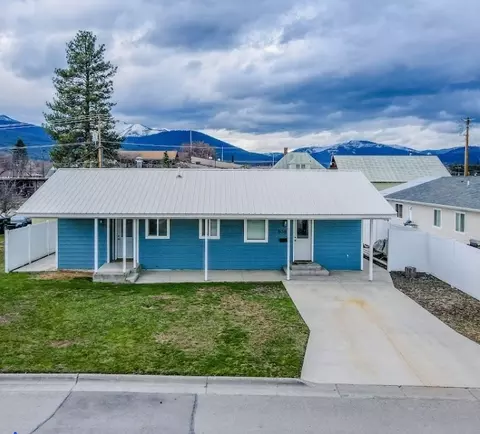 Exterior - 308 Dakota Ave, Libby, MT 59923 photo 8 of 10