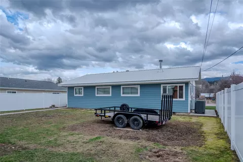 Exterior - 308 Dakota Ave, Libby, MT 59923 photo 6 of 10