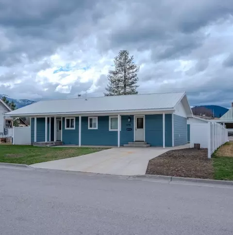 Exterior - 308 Dakota Ave, Libby, MT 59923 photo 9 of 10
