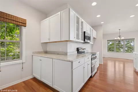 Kitchen - 151 Whisper Ridge Dr, Bigfork, MT 59911 photo 2 of 2