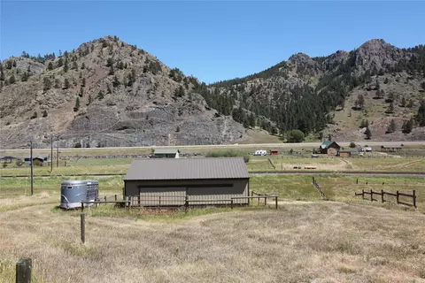 lot1 Block 3 Pioneer Trail Ln, Cascade, MT 59421
