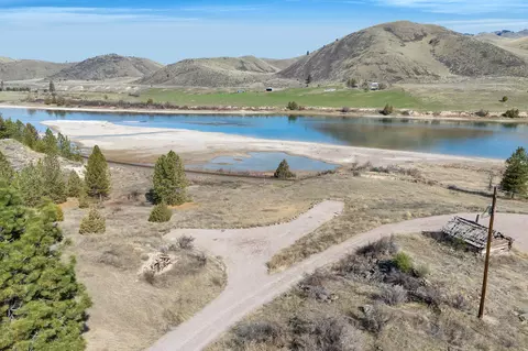 lot8 A Mt Hwy 200, Dixon, MT 59831