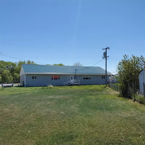 23 Walrath St, Augusta, MT 59410