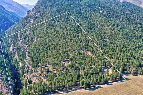 450 N Kootenai Creek Rd, Stevensville, MT 59870