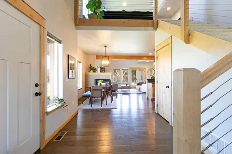 Entry Way - 10 Lone Pine Trl, Hamilton, MT 59840 photo 2 of 4