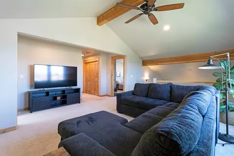 Living - 10 Lone Pine Trl, Hamilton, MT 59840 photo 4 of 5