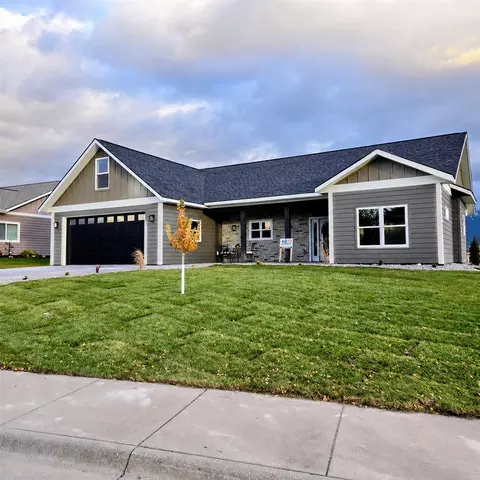 Exterior - 102 Marias St, Polson, MT 59860 photo 2 of 8