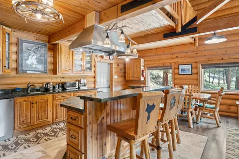 Kitchen - 5388 Us Hwy 93 S, Conner, MT 59827 photo 7 of 11