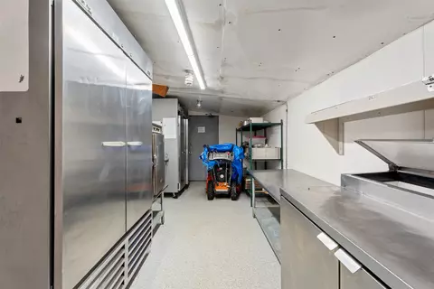Kitchen - 5388 Us Hwy 93 S, Conner, MT 59827 photo 5 of 11