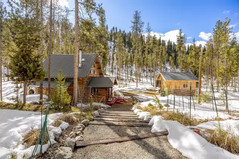 Exterior - 1441 Bonanza Dr, Sula, MT 59871 photo 6 of 6
