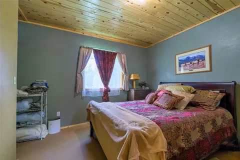 Bedroom - 1500 River Rd W, Plains, MT 59859 photo 4 of 6
