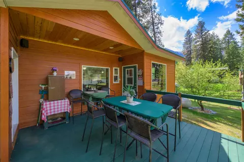 Exterior - 1500 River Rd W, Plains, MT 59859 photo 5 of 15
