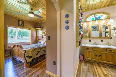 Entry Way - 1500 River Rd W, Plains, MT 59859 photo 1 of 1