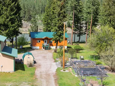 Exterior - 1500 River Rd W, Plains, MT 59859 photo 1 of 15