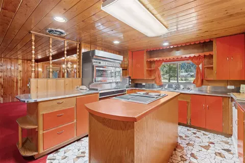Kitchen - 1936 E Fork Rd, Sula, MT 59871 photo 2 of 6