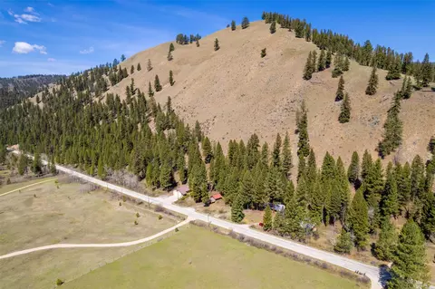View/Area - 1936 E Fork Rd, Sula, MT 59871 photo 1 of 2