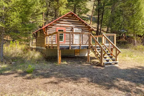 Exterior - 1936 E Fork Rd, Sula, MT 59871 photo 6 of 9