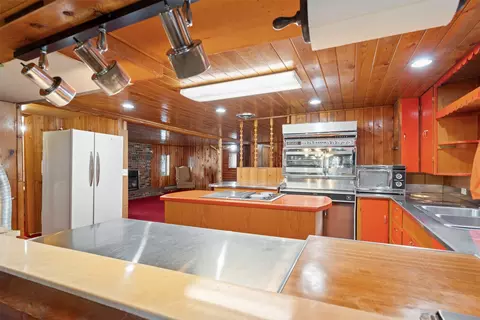 Kitchen - 1936 E Fork Rd, Sula, MT 59871 photo 5 of 6