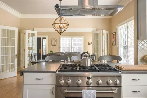 Kitchen - 442 4th Ave E, Kalispell, MT 59901 photo 4 of 9