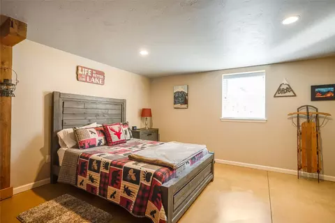 Bedroom - 442 4th Ave E, Kalispell, MT 59901 photo 10 of 14