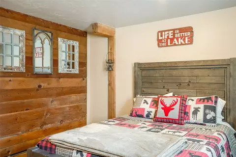 Bedroom - 442 4th Ave E, Kalispell, MT 59901 photo 11 of 14