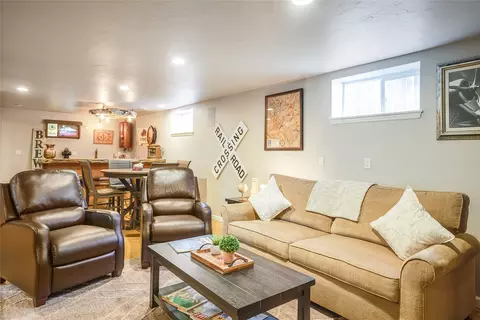 Living - 442 4th Ave E, Kalispell, MT 59901 photo 5 of 6