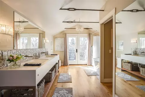 Bath - 442 4th Ave E, Kalispell, MT 59901 photo 7 of 14