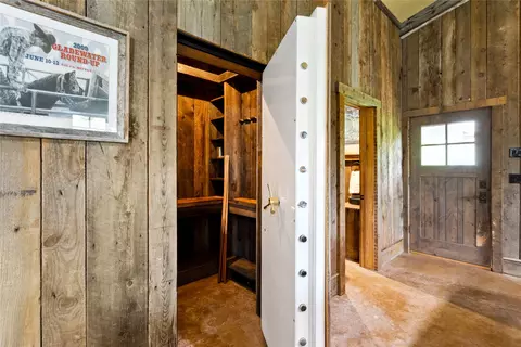 Entry Way - 183 And 171 Chief Cliff Trl, Bigfork, MT 59911 photo 4 of 4