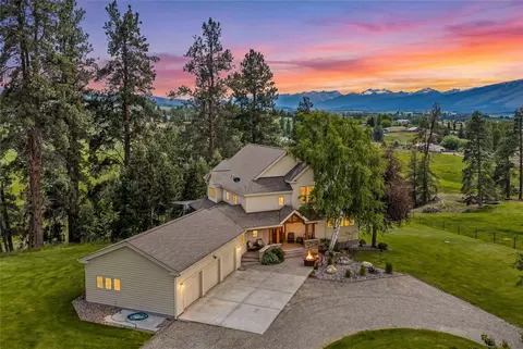 909 Hamilton Heights Rd, Corvallis, MT 59828