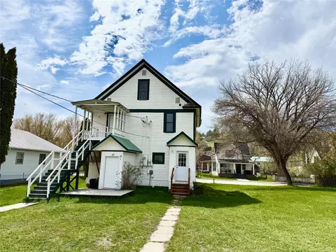 506 1st Ave E #ABC, Eureka, MT 59917