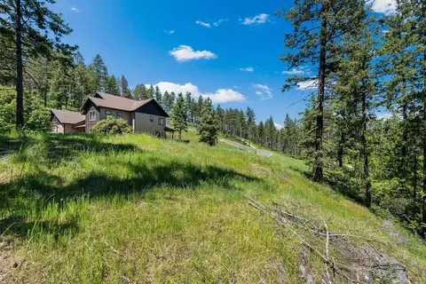 394 Windsor Ct, Bigfork, MT 59911 photo 4