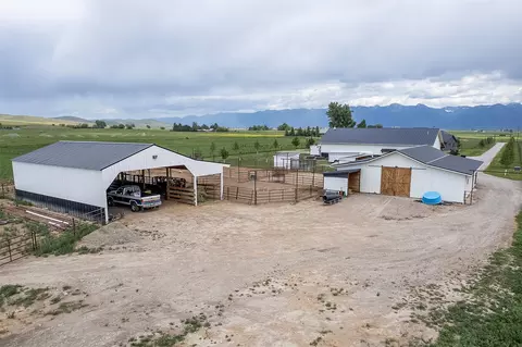 Exterior - 45331 Turnquist Rd, Ronan, MT 59864 photo 14 of 15