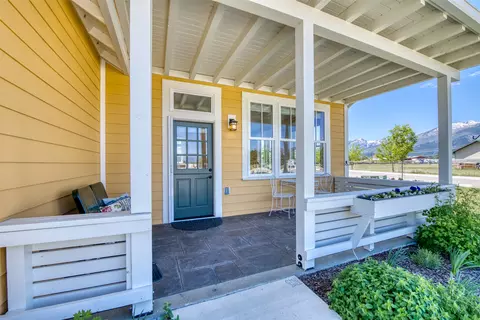Exterior - 306 Mansion View Loop, Hamilton, MT 59840 photo 4 of 15