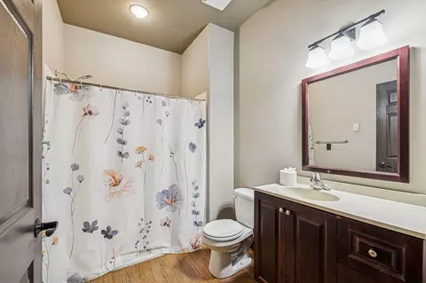 Bath - 119 5th Ave W, Kalispell, MT 59901 photo 5 of 5