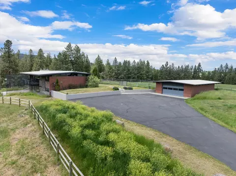 Exterior - 1695 Whalebone Dr, Kalispell, MT 59901 photo 1 of 18