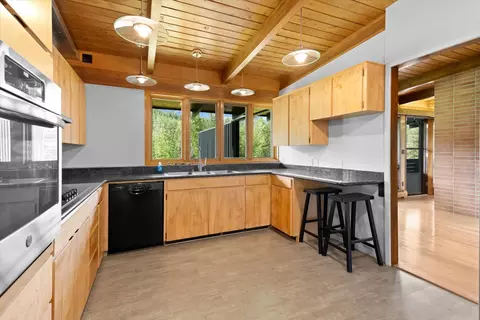 Kitchen - 1695 Whalebone Dr, Kalispell, MT 59901 photo 2 of 2