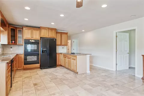 Kitchen - 239 Drummond Frontage Rd, Drummond, MT 59832 photo 1 of 4