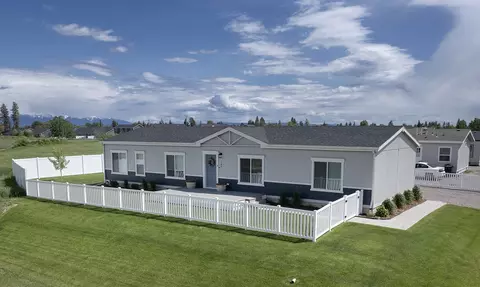 142 Otter Pl, Kalispell, MT 59901