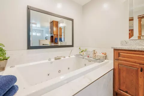 Bath - 58 Gilman Rd, Garrison, MT 59731 photo 3 of 7