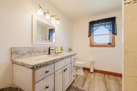 Bath - 58 Gilman Rd, Garrison, MT 59731 photo 4 of 7