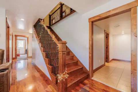 Entry Way - 58 Gilman Rd, Garrison, MT 59731 photo 5 of 14