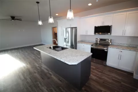 Kitchen - 600 Mountain View Dr, Cascade, MT 59421 photo 3 of 4