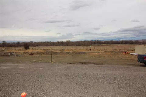 Exterior - 600 Mountain View Dr, Cascade, MT 59421 photo 6 of 7