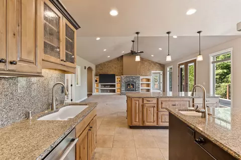 Kitchen - 149 Monet Rd, Lakeside, MT 59922 photo 5 of 5