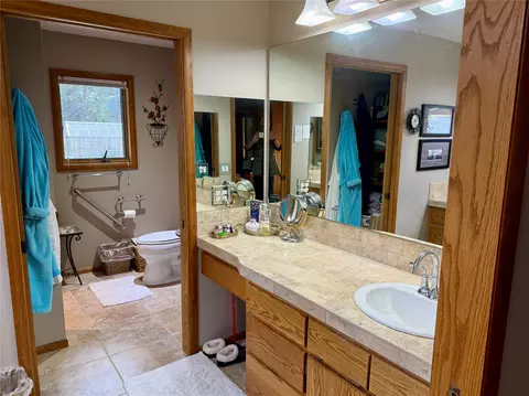 Bath - 260 Luscher Dr, Libby, MT 59923 photo 7 of 9