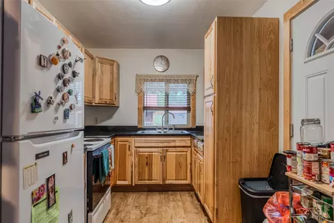 Kitchen - 450 6th St E, Eureka, MT 59917 photo 3 of 4