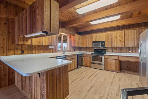 Kitchen - 714 Eagles Roost Ln, Hamilton, MT 59840 photo 1 of 5