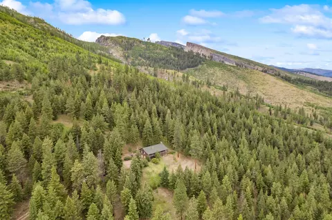 714 Eagles Roost Ln, Hamilton, MT 59840