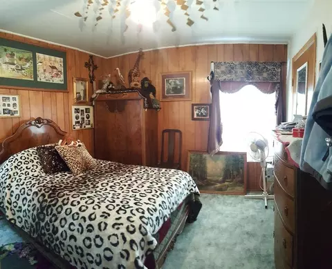 Bedroom - 246 Otter Path Ln, Hamilton, MT 59840 photo 1 of 4